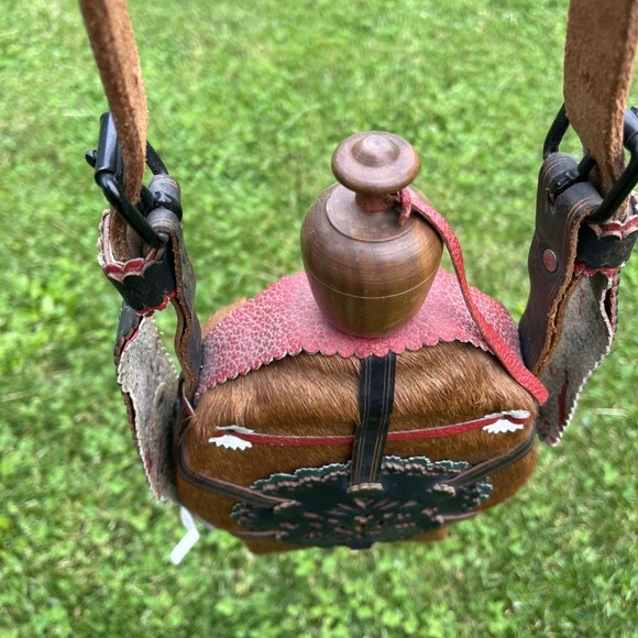 Vintage Hungarian Horsehair Fur & Leather Wooden Canteen Handmade Folk Art - Picture 6 of 8